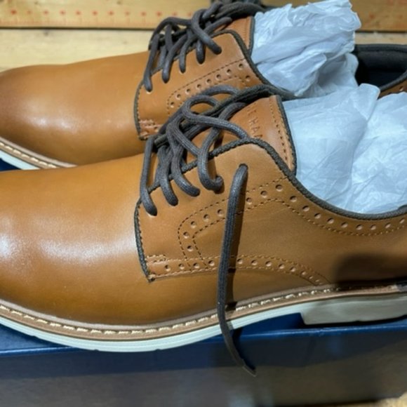Cole Hann Goto Plain Toe Oxford - NEW
